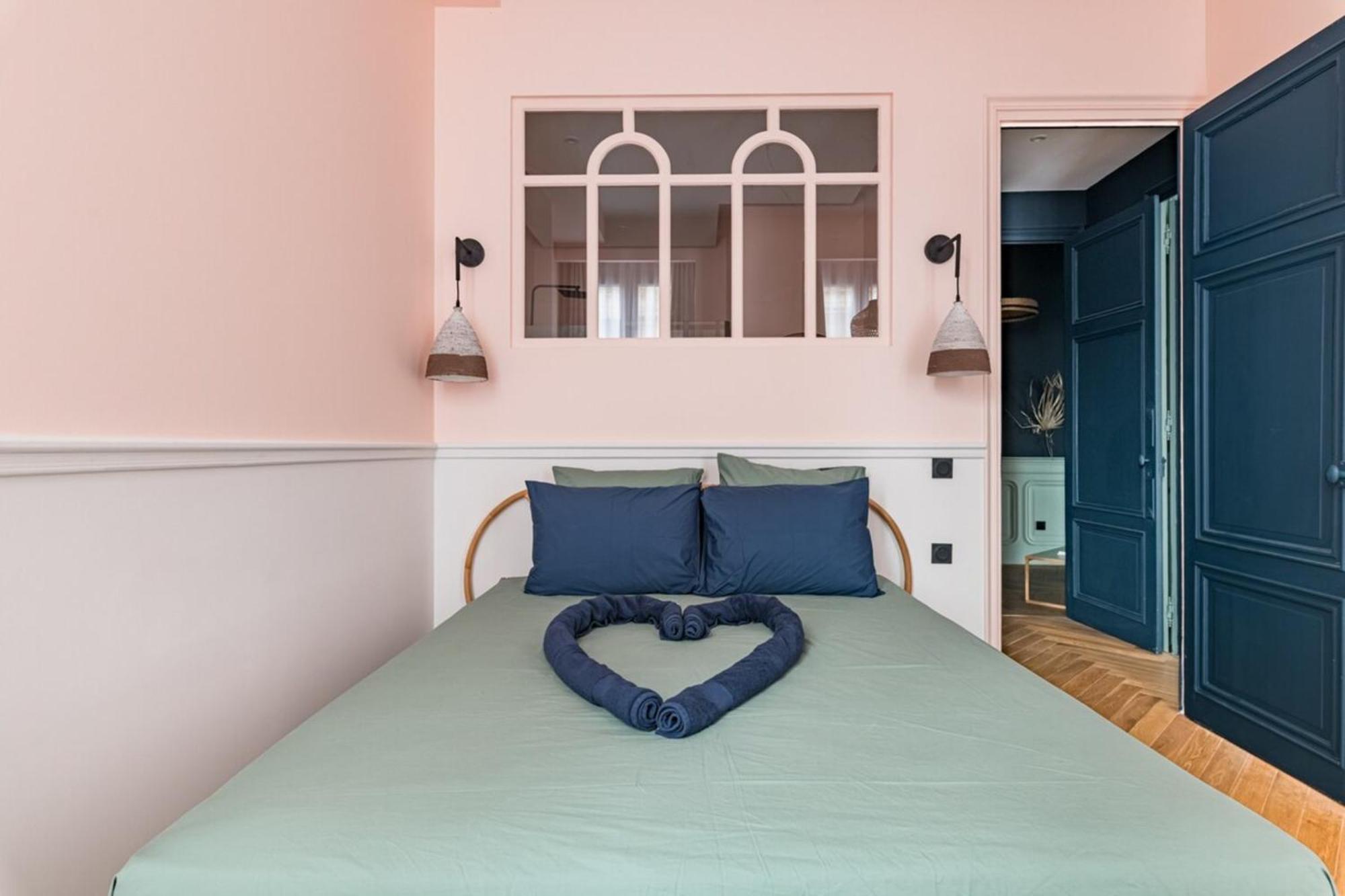 Beige Hospitalite - Gisele - Ultralux Balneo - Neuf 2 Chambres Saint-Etienne  Dış mekan fotoğraf
